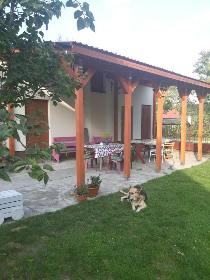 Pokoje I Domki Nad Kanalem Bystrym Аугустов Екстериор снимка